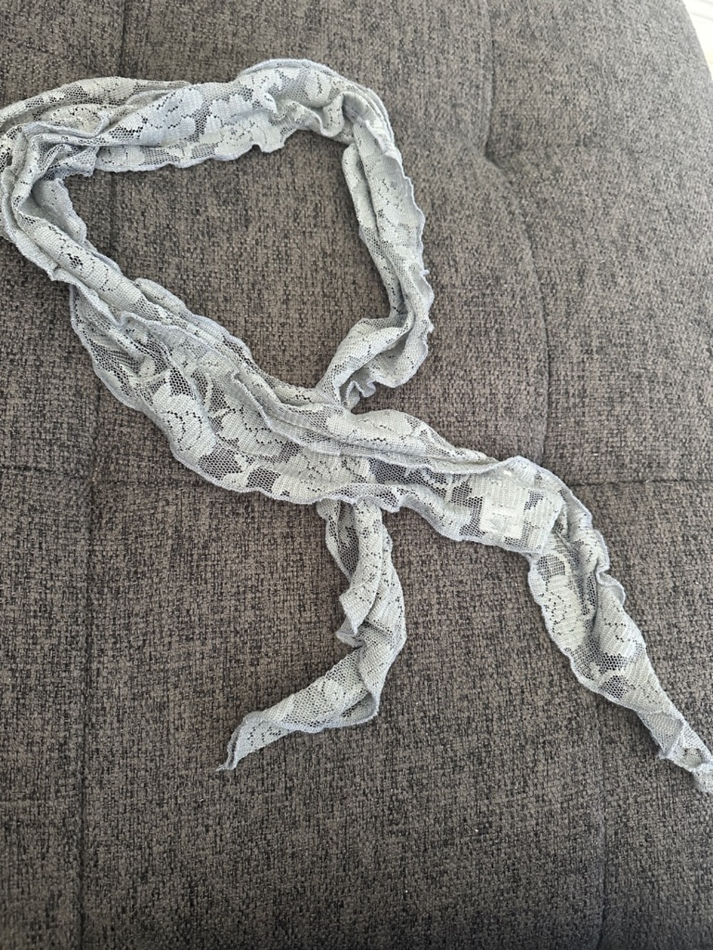 Arizona Gray Lace Scarf
